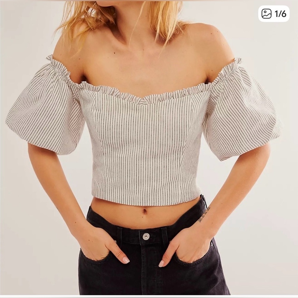 Free People Pinstripe Puff-Sleeve Crop Top in Light Gray and White Size Small